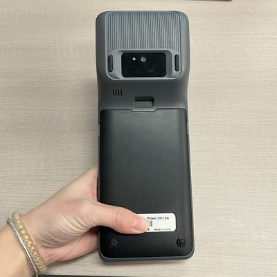 Android POS Terminal With 720*1280 IPS Screen And Wireless Connectivity