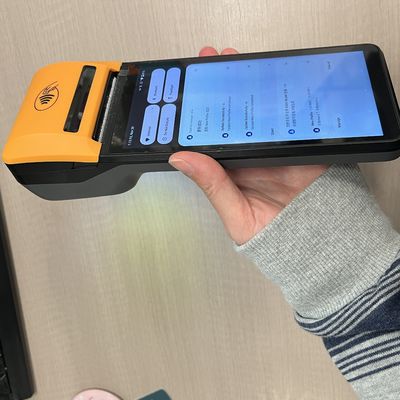 Wireless Connectivity Android Handheld POS Terminal With Voice Call / Data / WIFI / Bluetooth / GPS Support